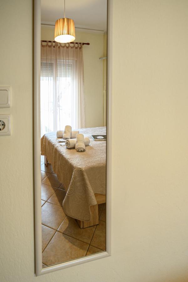 Yellow Fresh Apartment-City Center Alexandroupoli Esterno foto