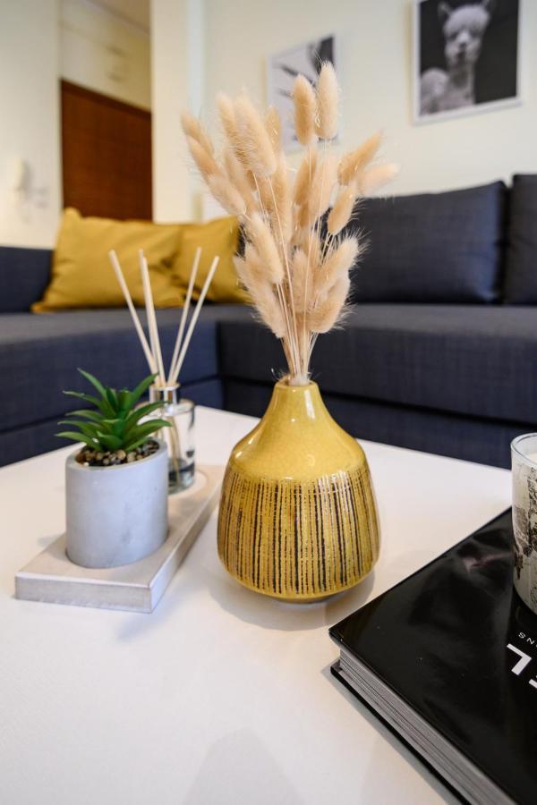 Yellow Fresh Apartment-City Center Alexandroupoli Esterno foto